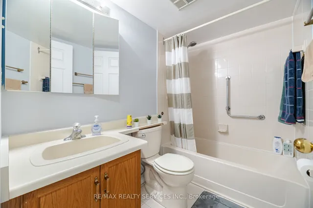 Additional property image - 330 Mill St Unit 402