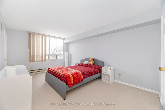 Additional property image - 330 Mill St Unit 402