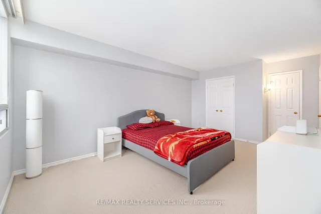 Additional property image - 330 Mill St Unit 402