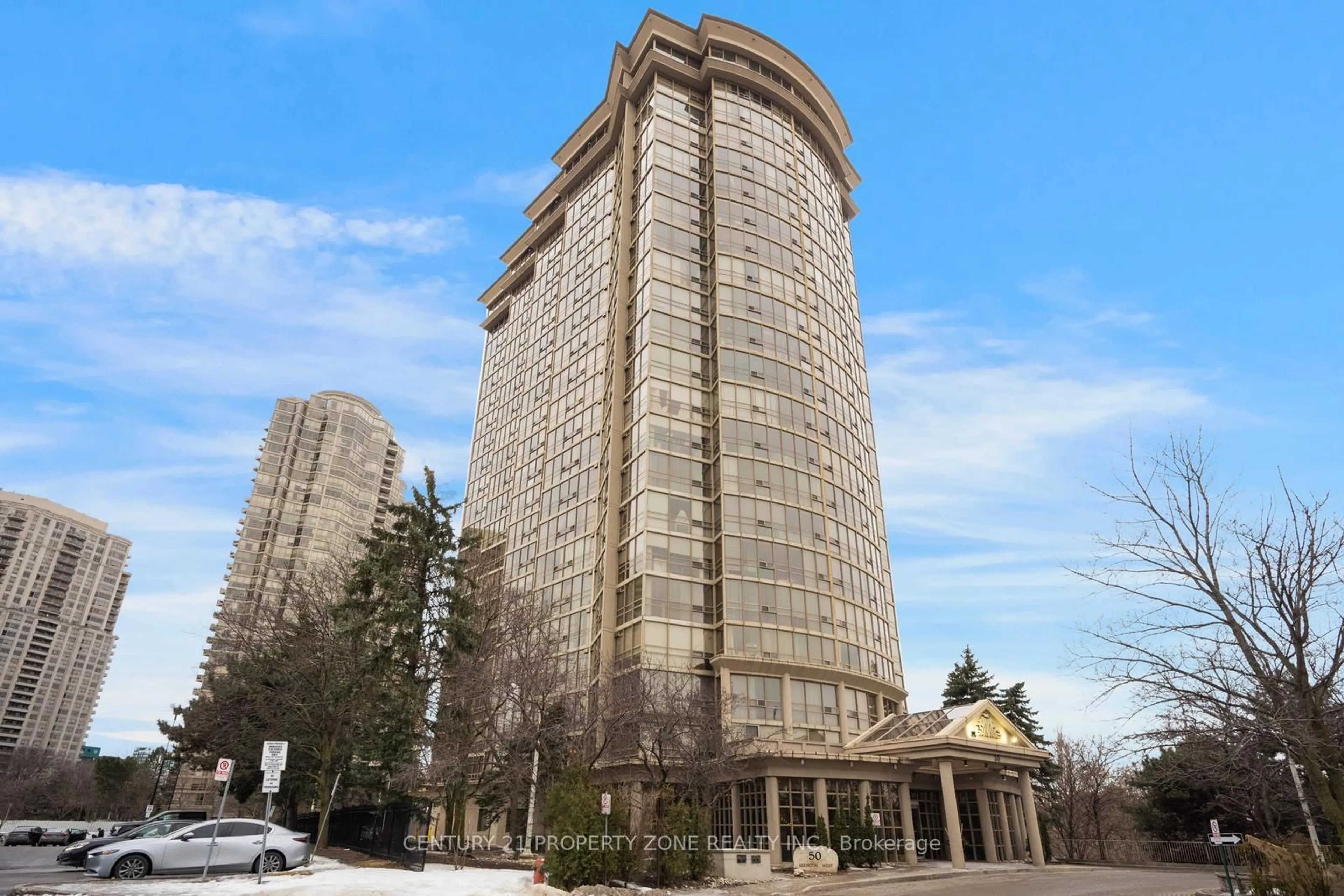 Indoor foyer for 50 Eglinton Ave #1106, Mississauga Ontario L5R 3P5