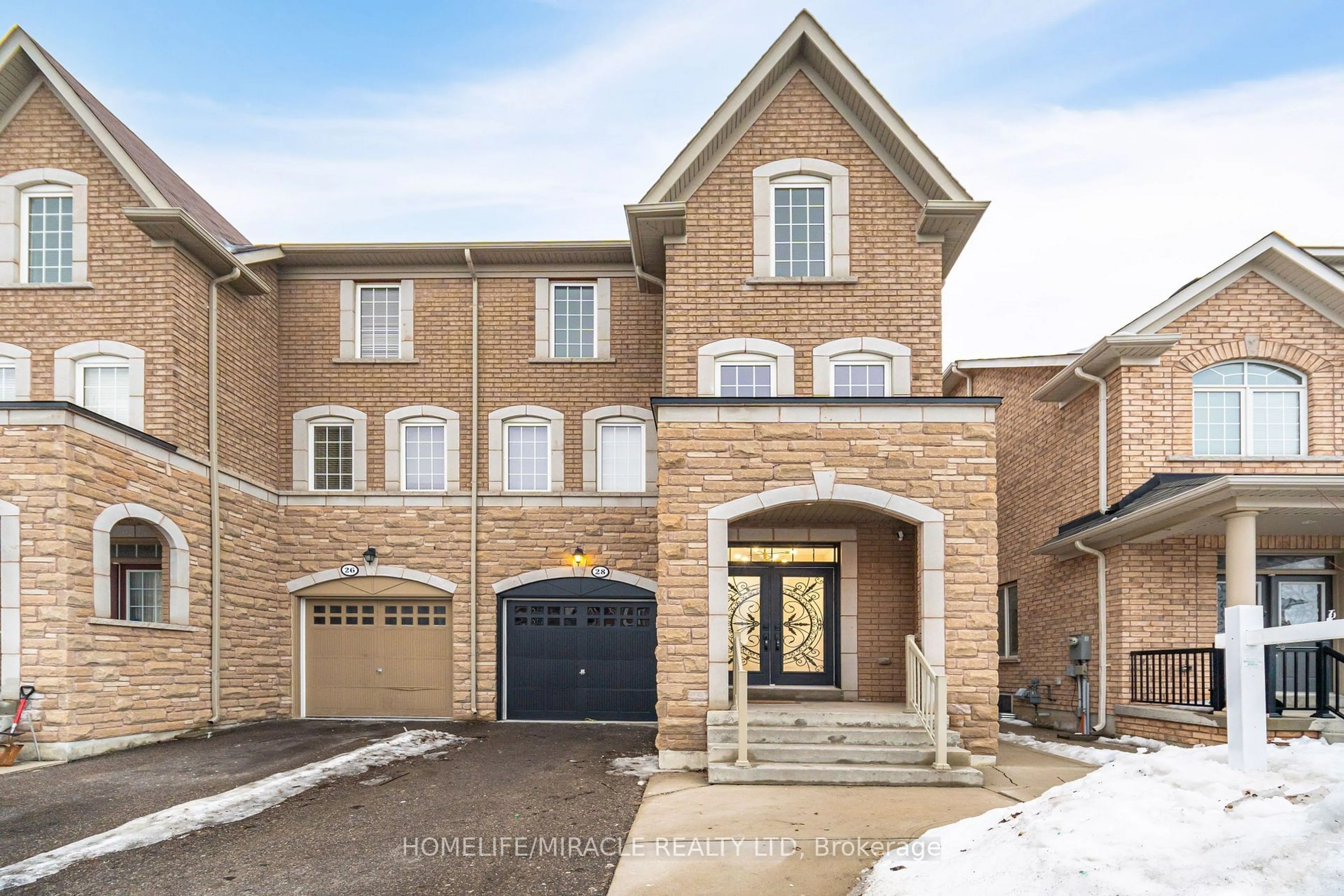 Home with brick exterior material, street for 28 Sussexvale Dr, Brampton Ontario L6R 3S1