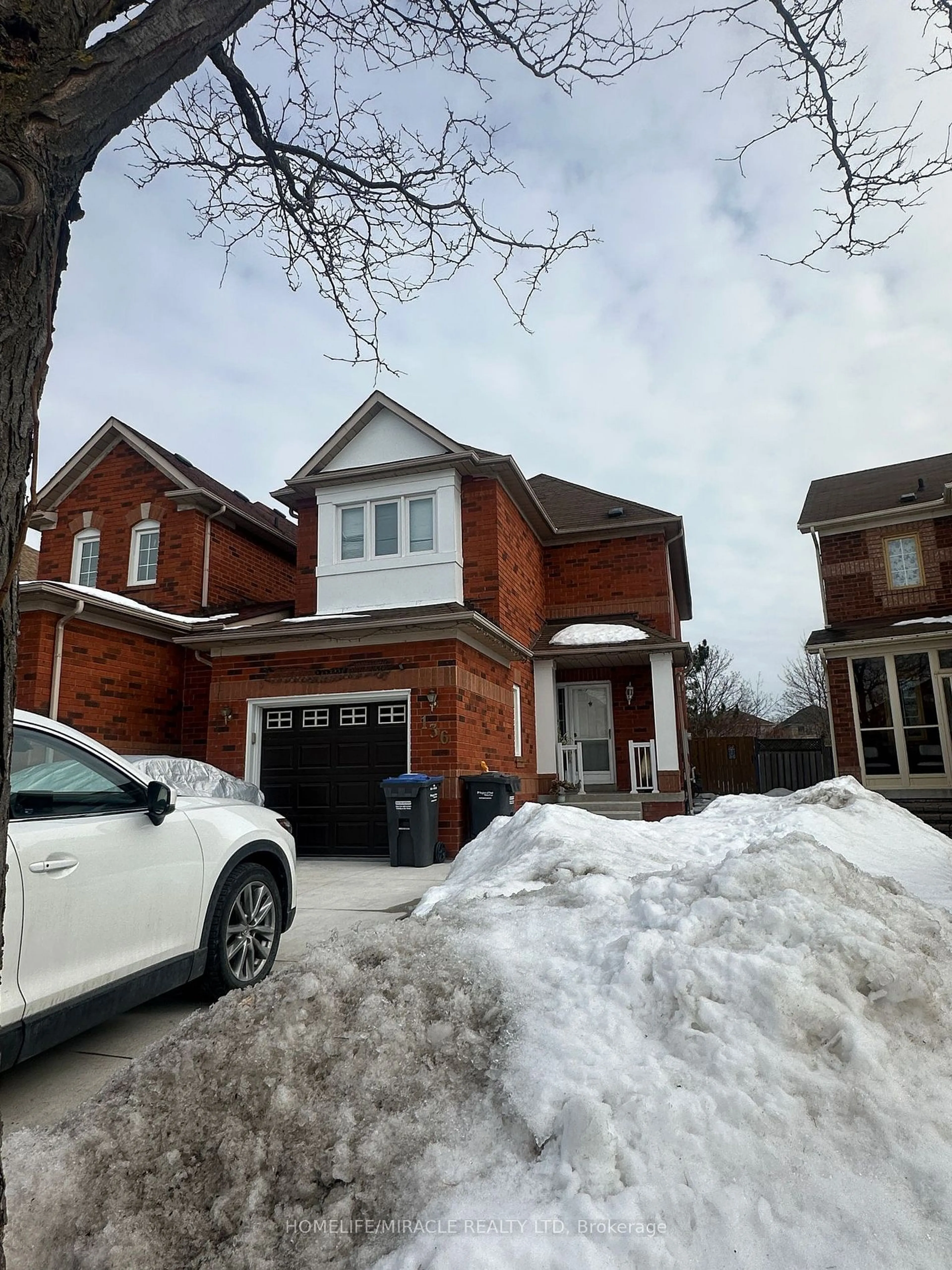 Home with brick exterior material, street for 136 Prairie Rose Circ, Brampton Ontario L6R 1R5