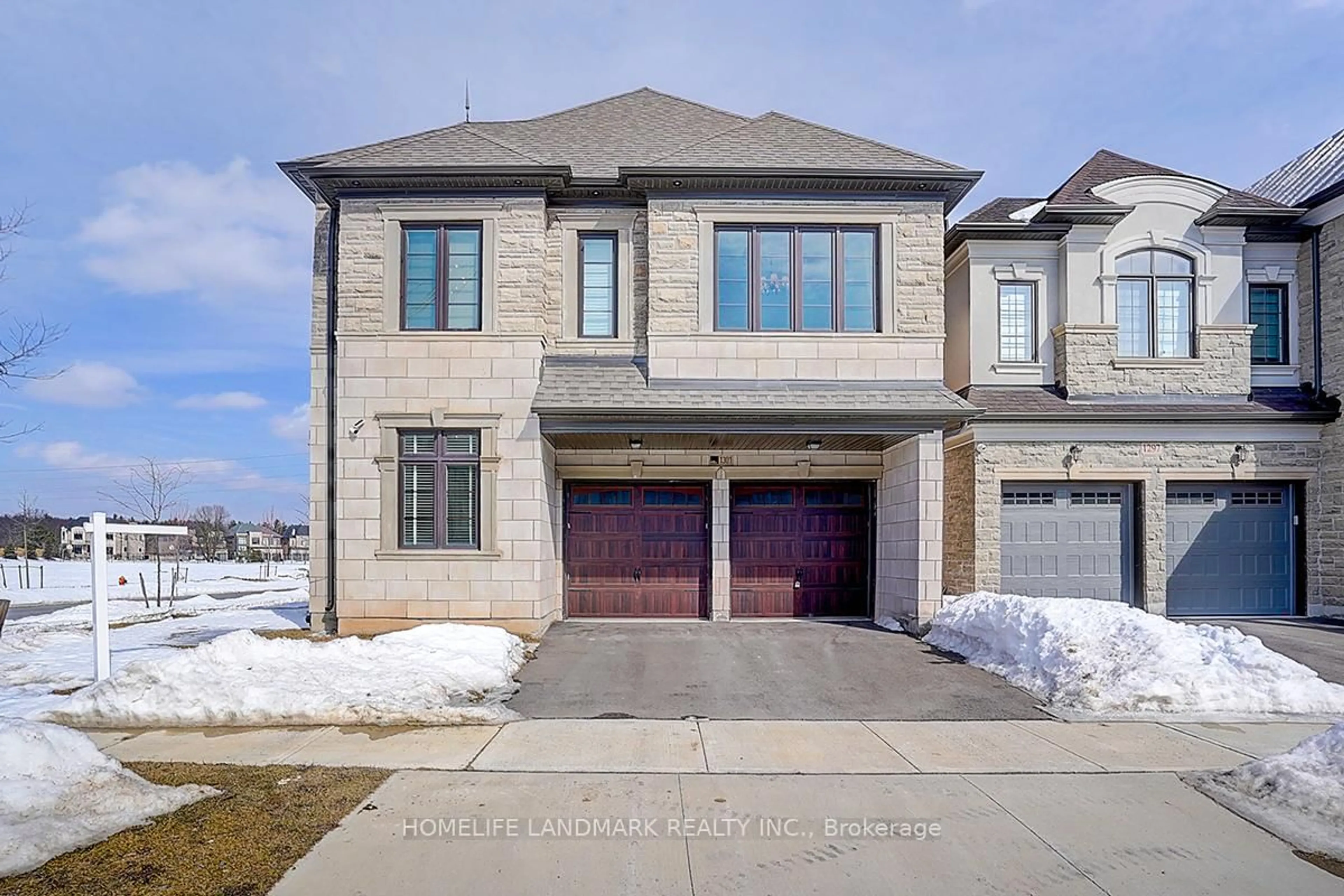 Home with brick exterior material, street for 1301 Felicity Gdns, Oakville Ontario L6M 5L6