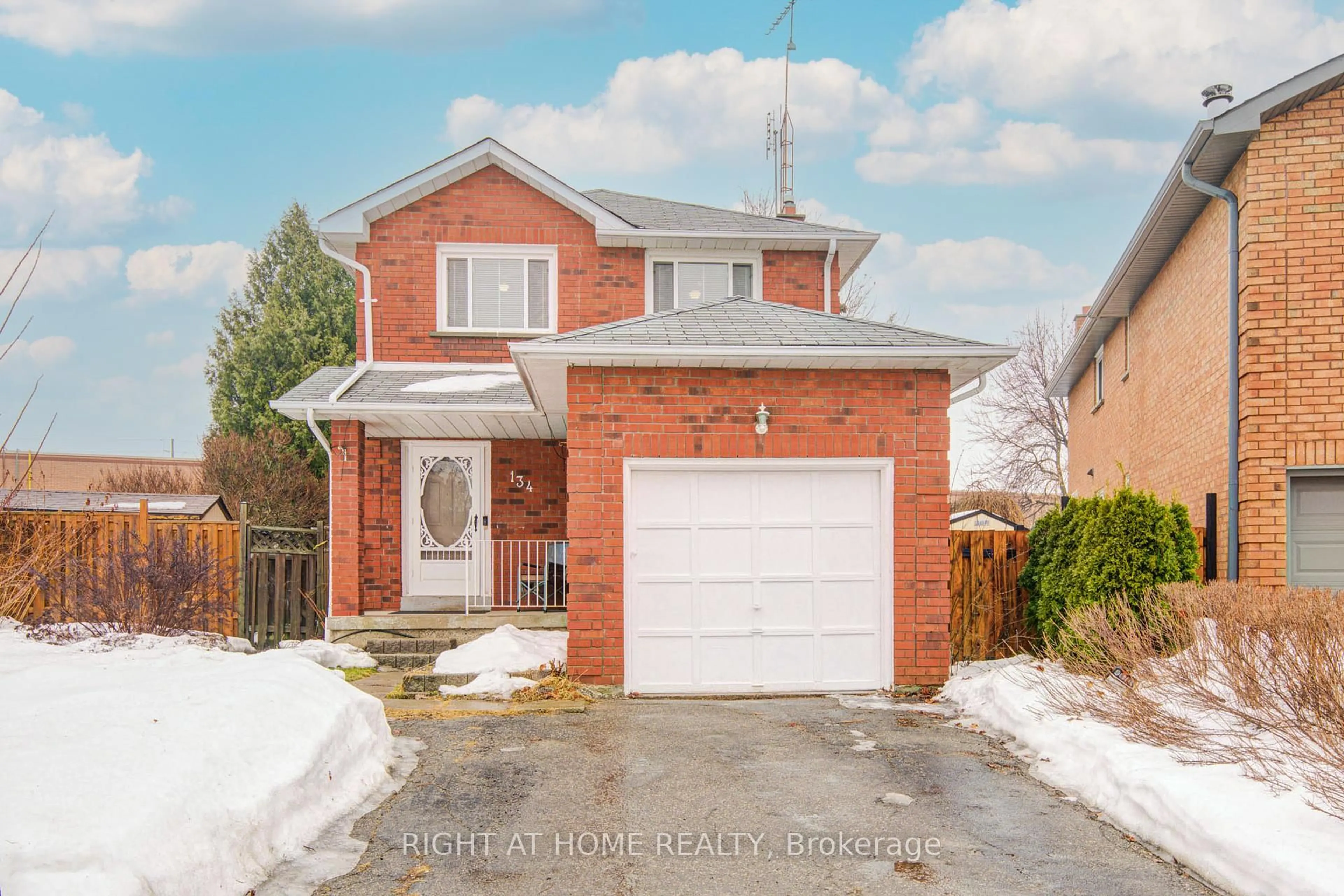 Home with brick exterior material, street for 134 Dumfries Ave, Brampton Ontario L6Z 2W9