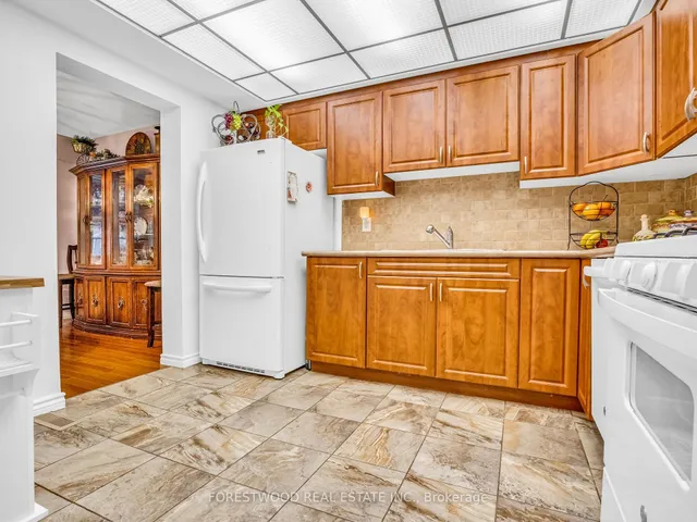 Additional property image - 2120 Rathburn Rd Unit 30