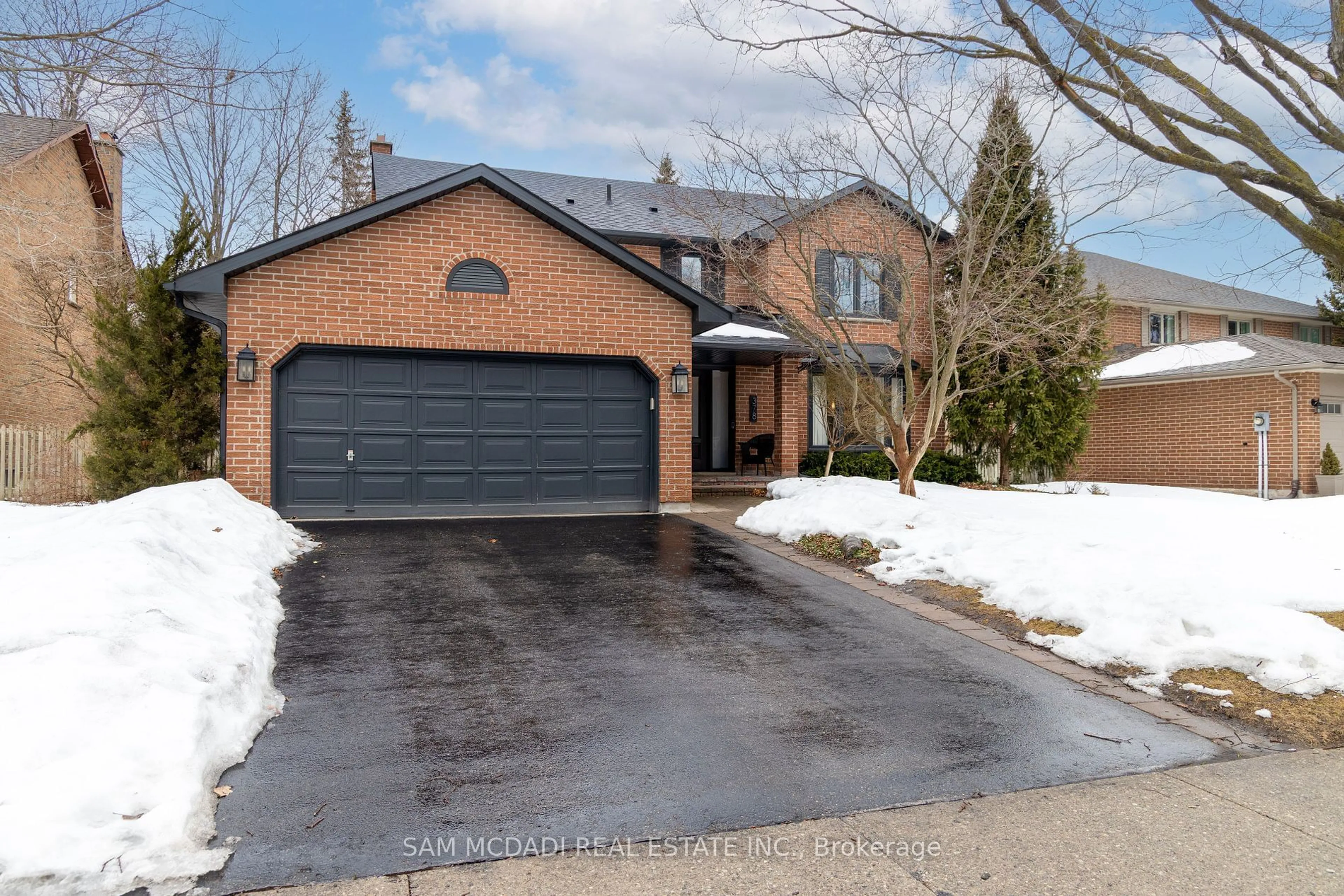 Home with brick exterior material, street for 378 ASPEN FOREST Dr, Oakville Ontario L6J 6H4