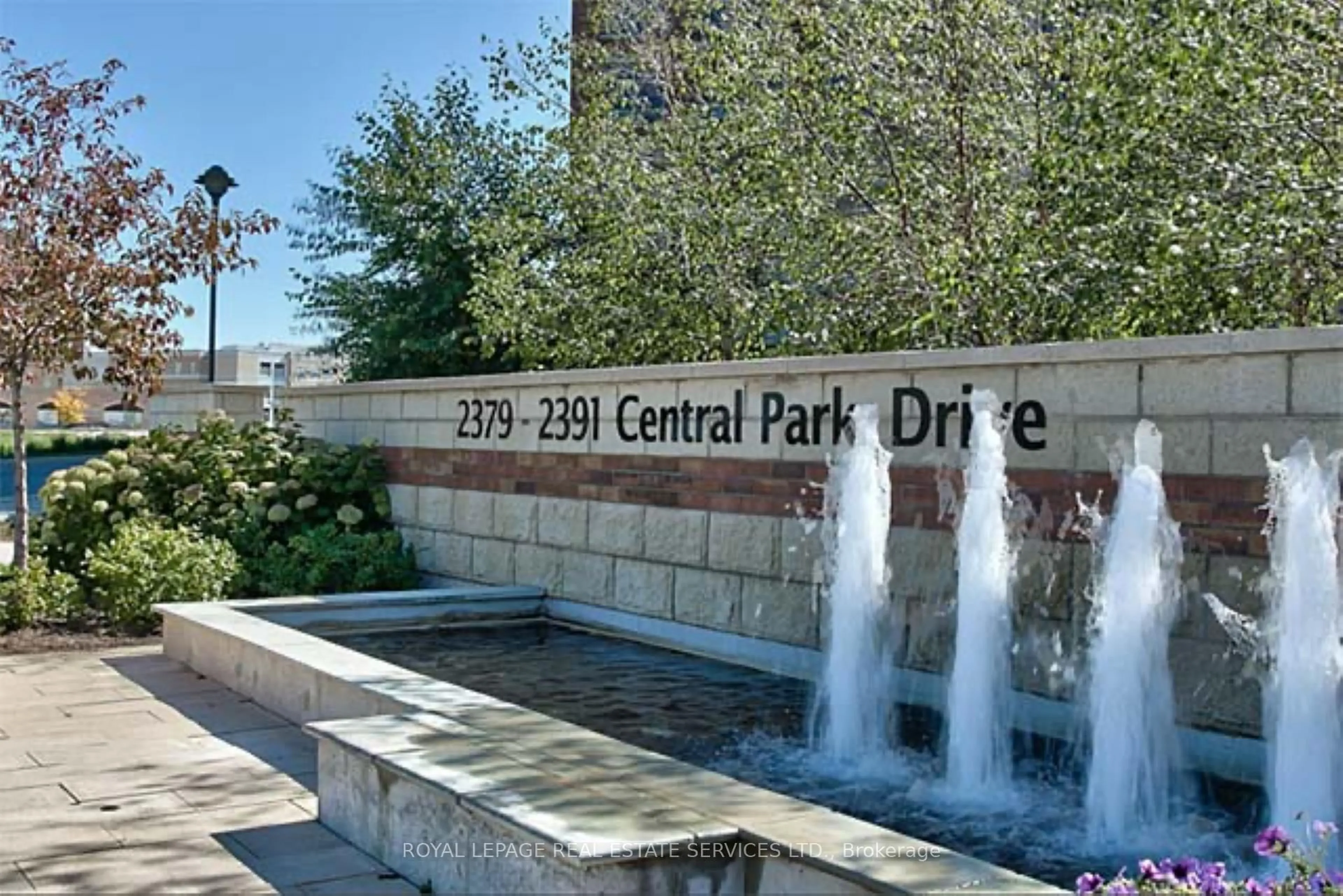 Unknown for 2379 Central Park Dr #405, Oakville Ontario L6H 0E3