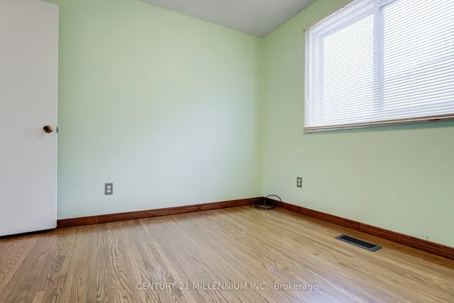 Additional property image - 12 Parkend Ave