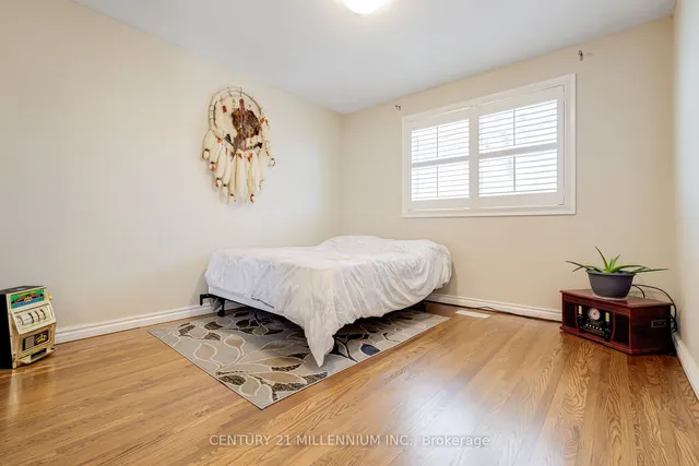 Additional property image - 12 Parkend Ave