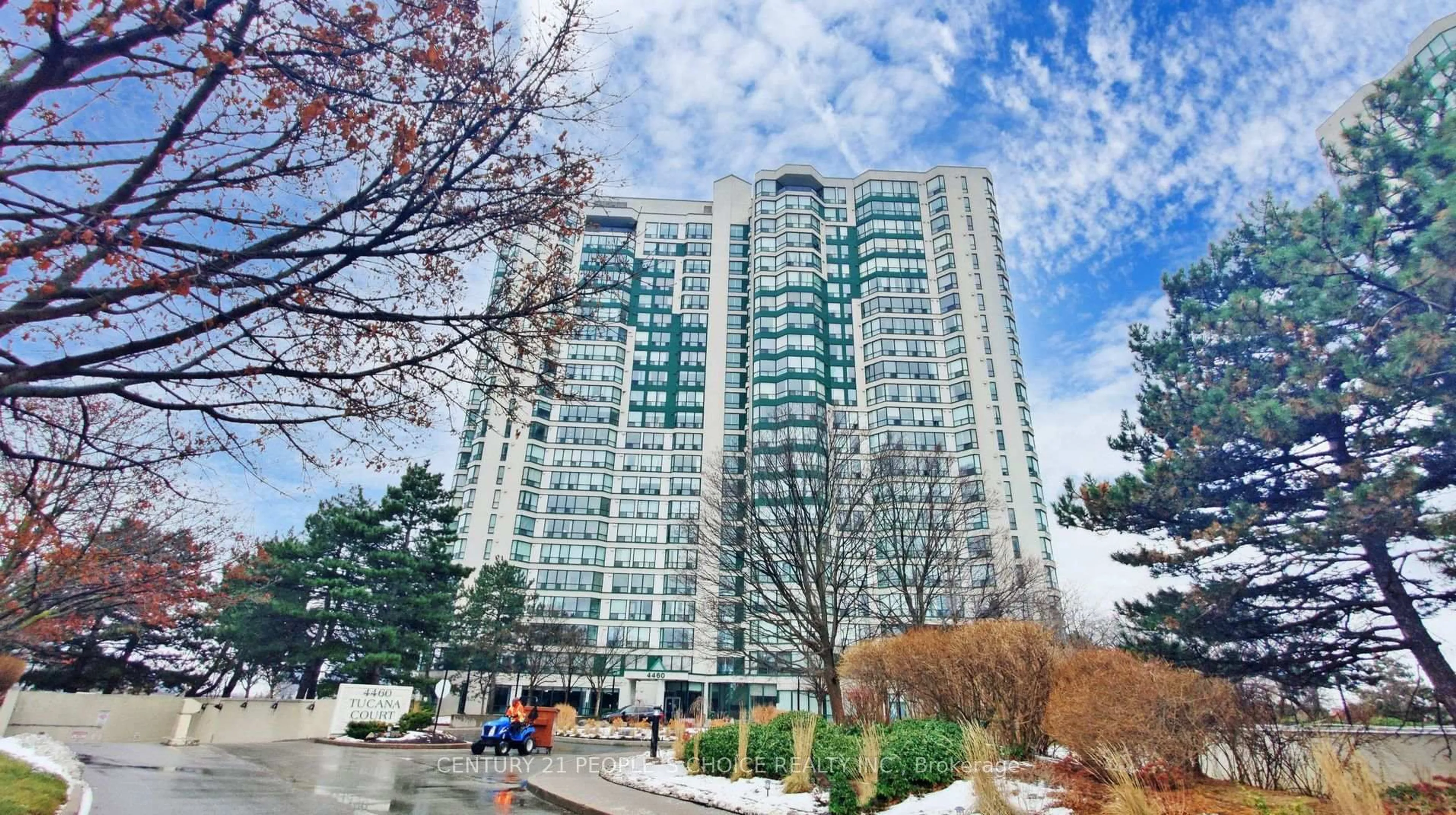 Indoor foyer for 4460 Tucana Crt #1402, Mississauga Ontario L5R 3K9