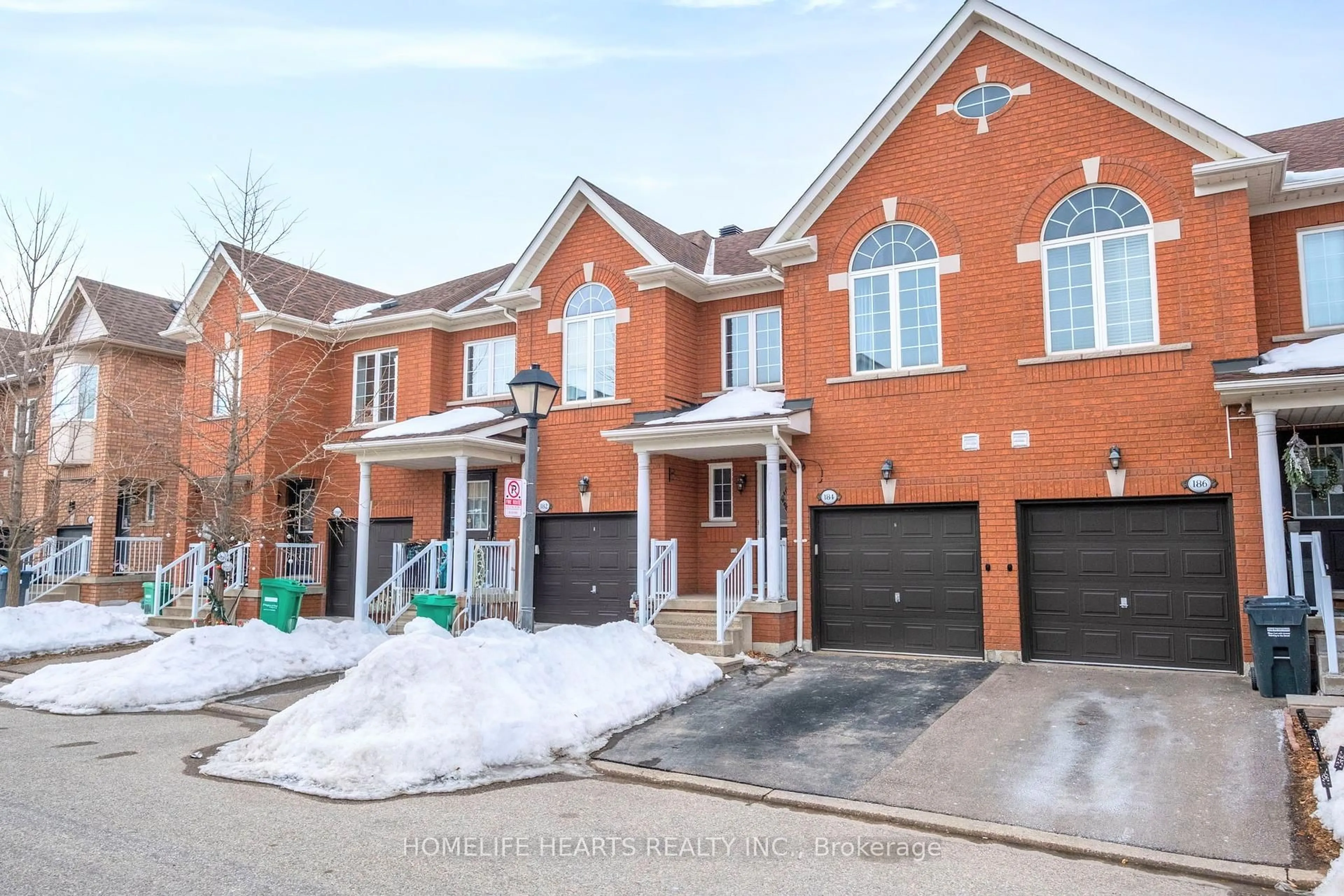 Home with brick exterior material, street for 525 Novo Star Dr #184, Mississauga Ontario L5W 1Y1