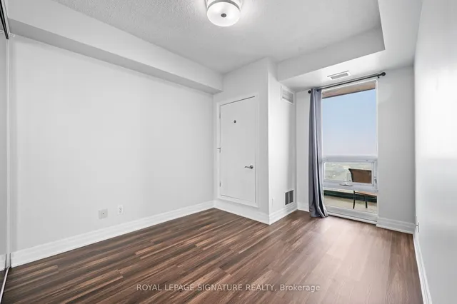 Additional property image - 100 John St Unit 1401