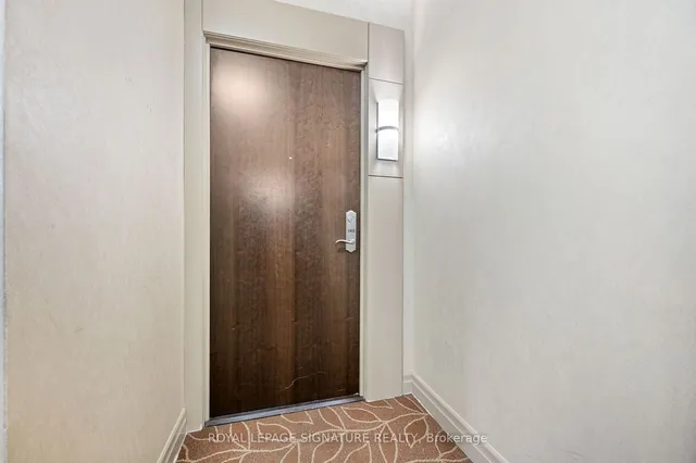 Additional property image - 100 John St Unit 1401