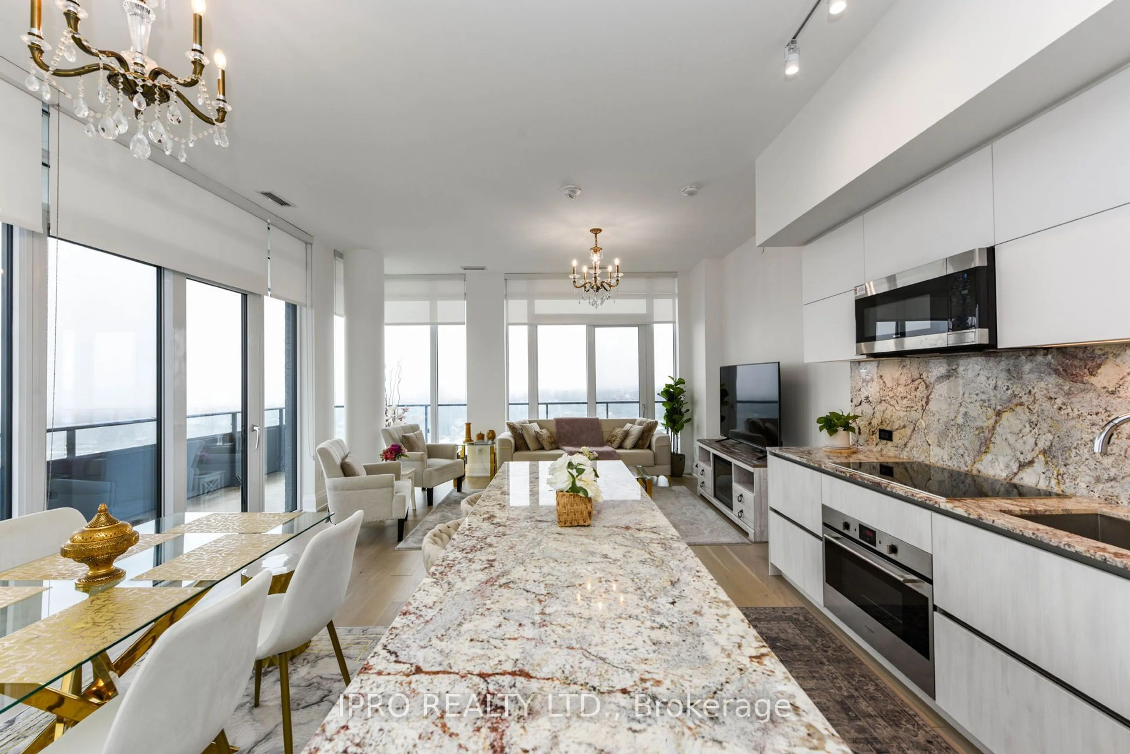 Open concept kitchen, unknown for 21 Park St #1603, Mississauga Ontario L5G 0C2