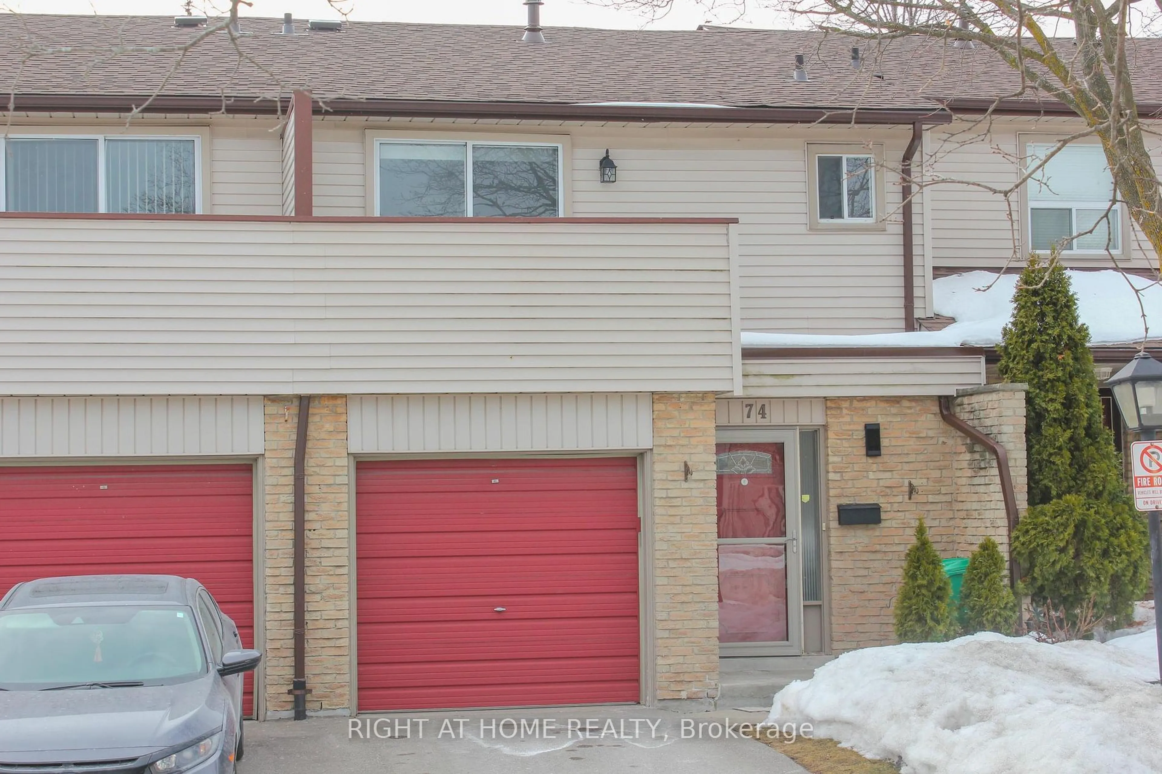 Unknown for 6100 Montevideo Rd #74, Mississauga Ontario L5N 2N8