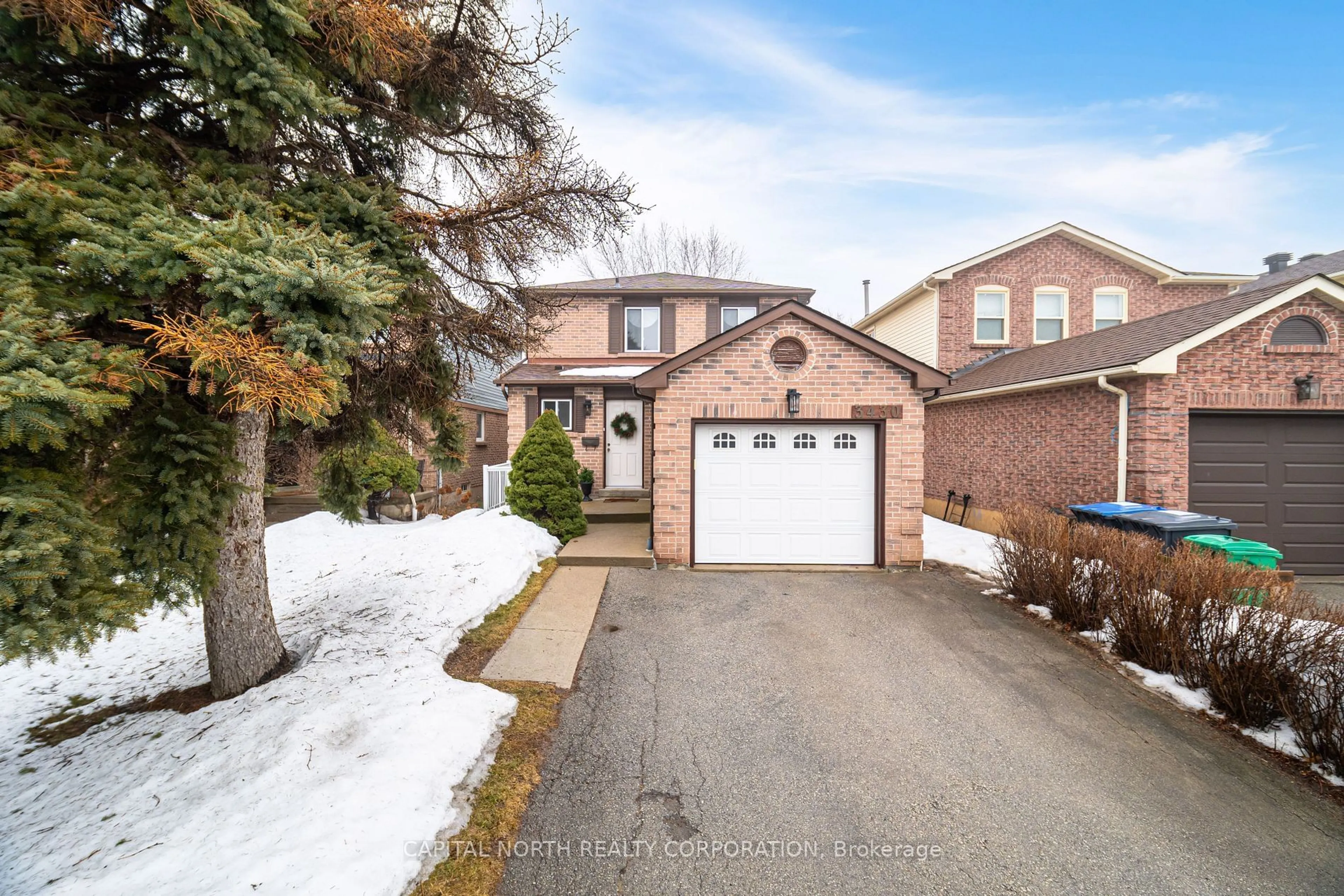 Home with brick exterior material, street for 3430 Brett Rd, Mississauga Ontario L5L 4M5