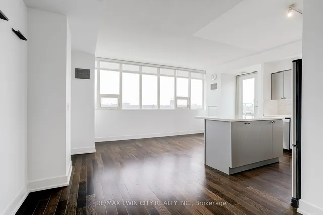 Additional property image - 1638 Bloor St Unit 709