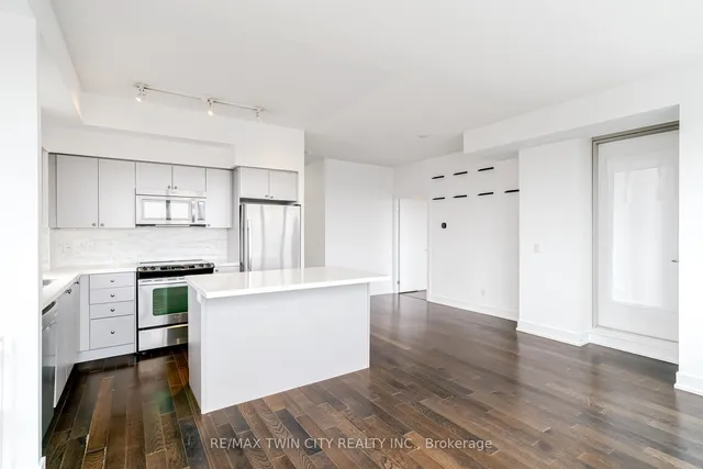 Additional property image - 1638 Bloor St Unit 709
