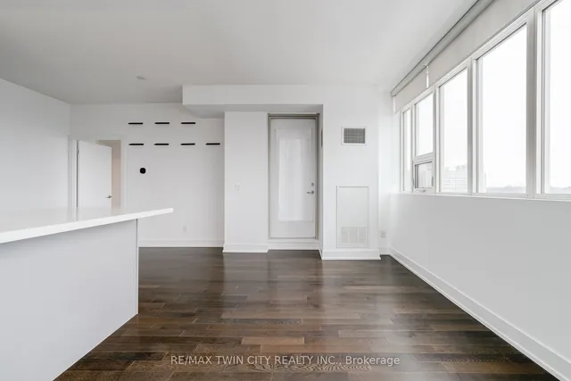 Additional property image - 1638 Bloor St Unit 709