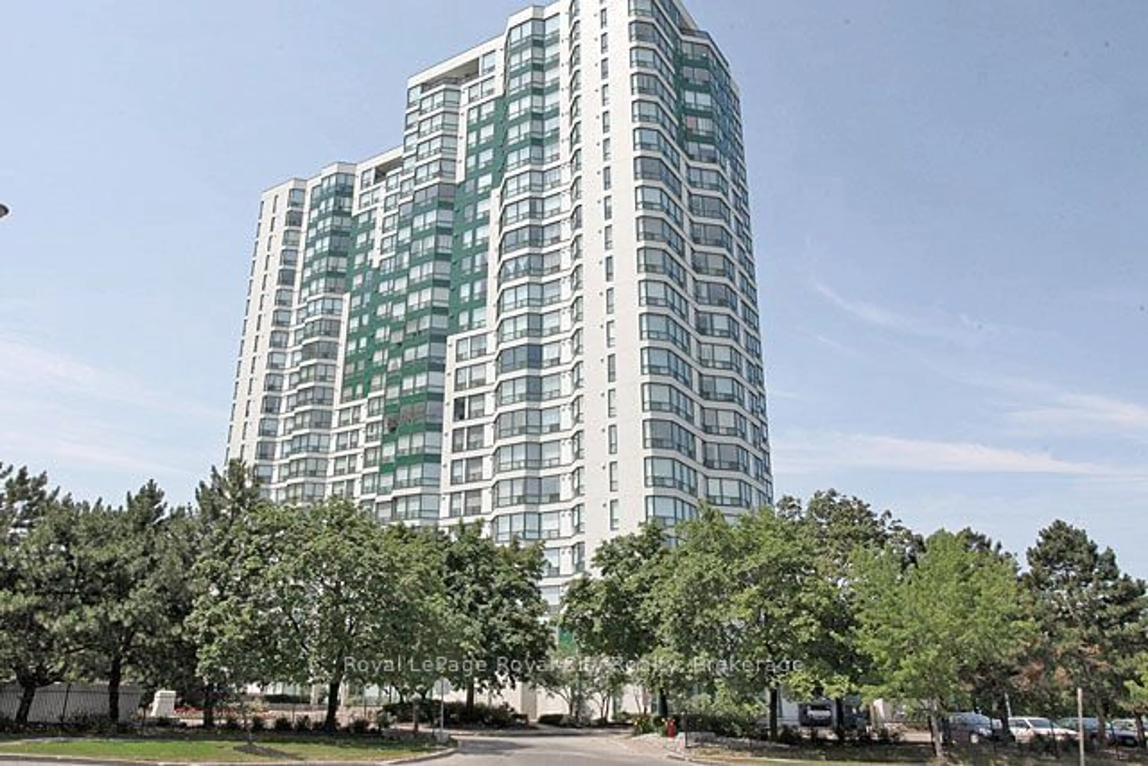 Unknown for 4450 TUCANA Crt #802, Mississauga Ontario L5R 3R4