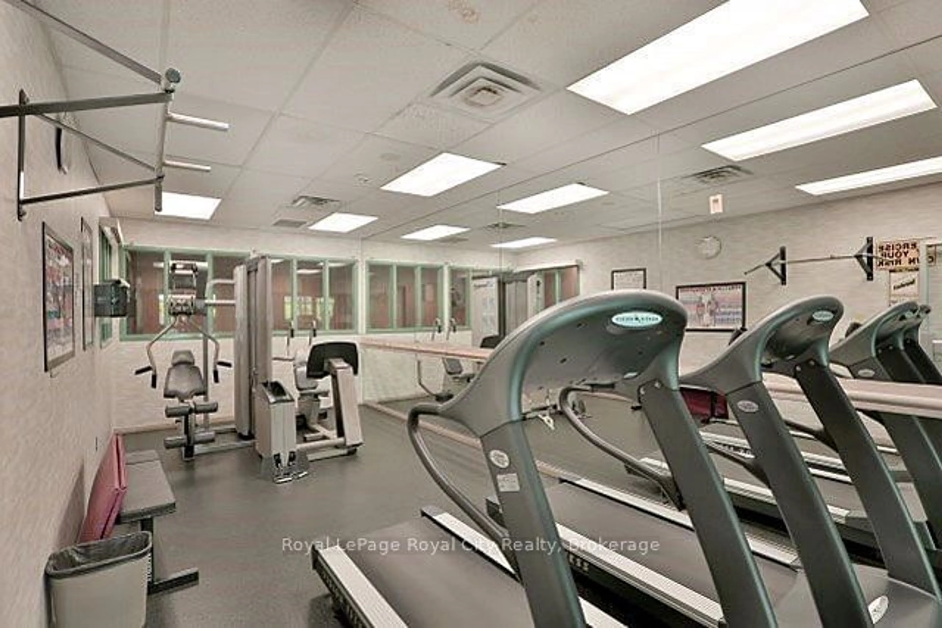 Gym or fitness room for 4450 TUCANA Crt #802, Mississauga Ontario L5R 3R4