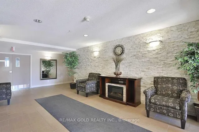 Additional property image - 8 Dayspring Circ Unit 1217