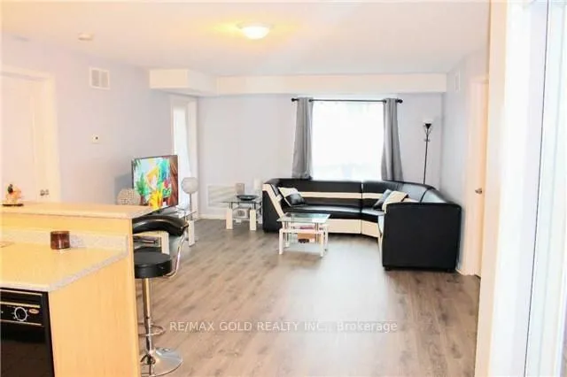 Additional property image - 8 Dayspring Circ Unit 1217