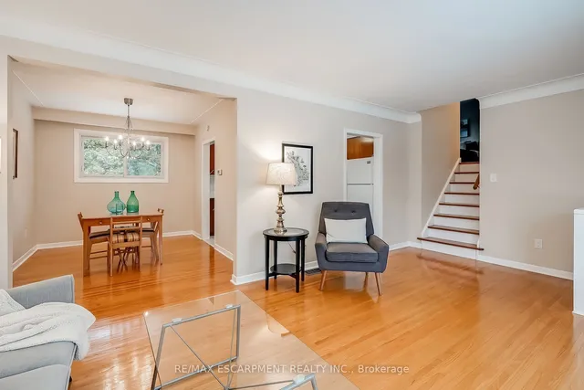 Additional property image - 368 East Side Cres