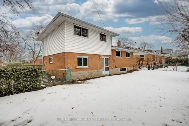 Additional property image - 368 East Side Cres