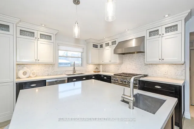 Additional property image - 63 BARTON St
