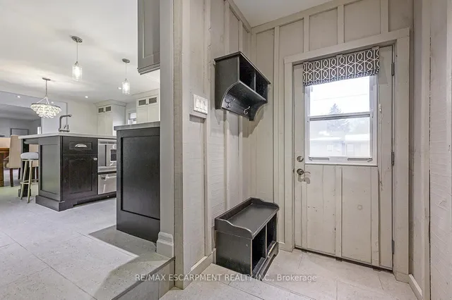 Additional property image - 63 BARTON St