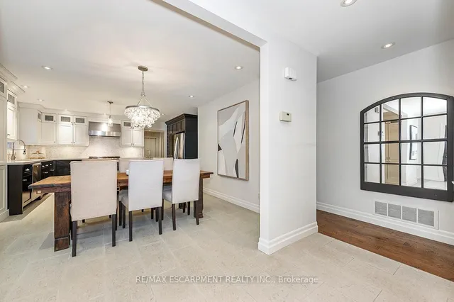 Additional property image - 63 BARTON St