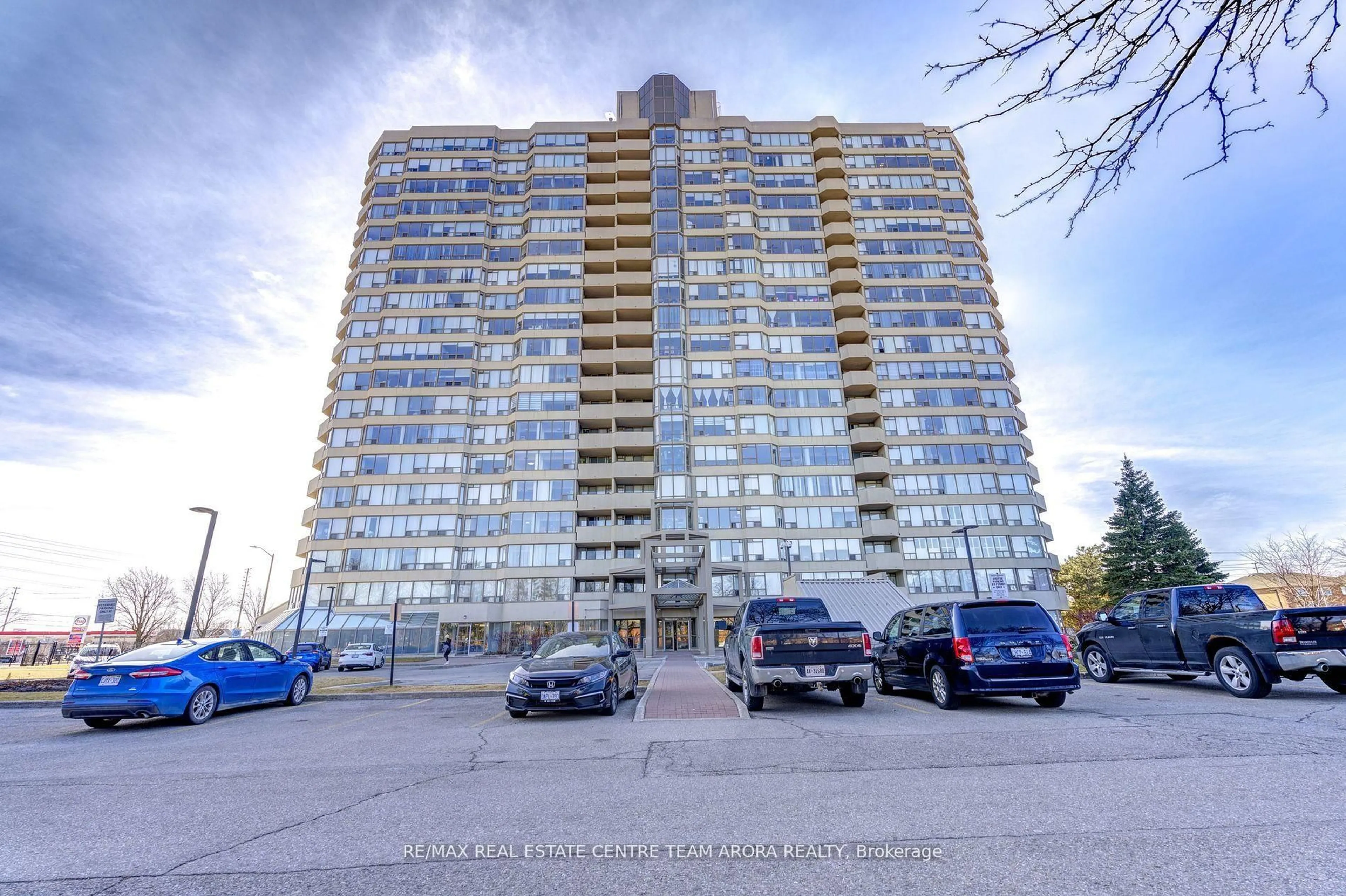 Unknown for 700 Constellation Dr #607, Mississauga Ontario L5R 3G8