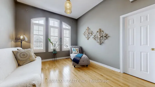 Additional property image - 2555 Nichols Dr
