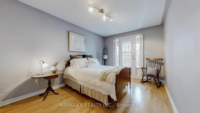 Additional property image - 2555 Nichols Dr