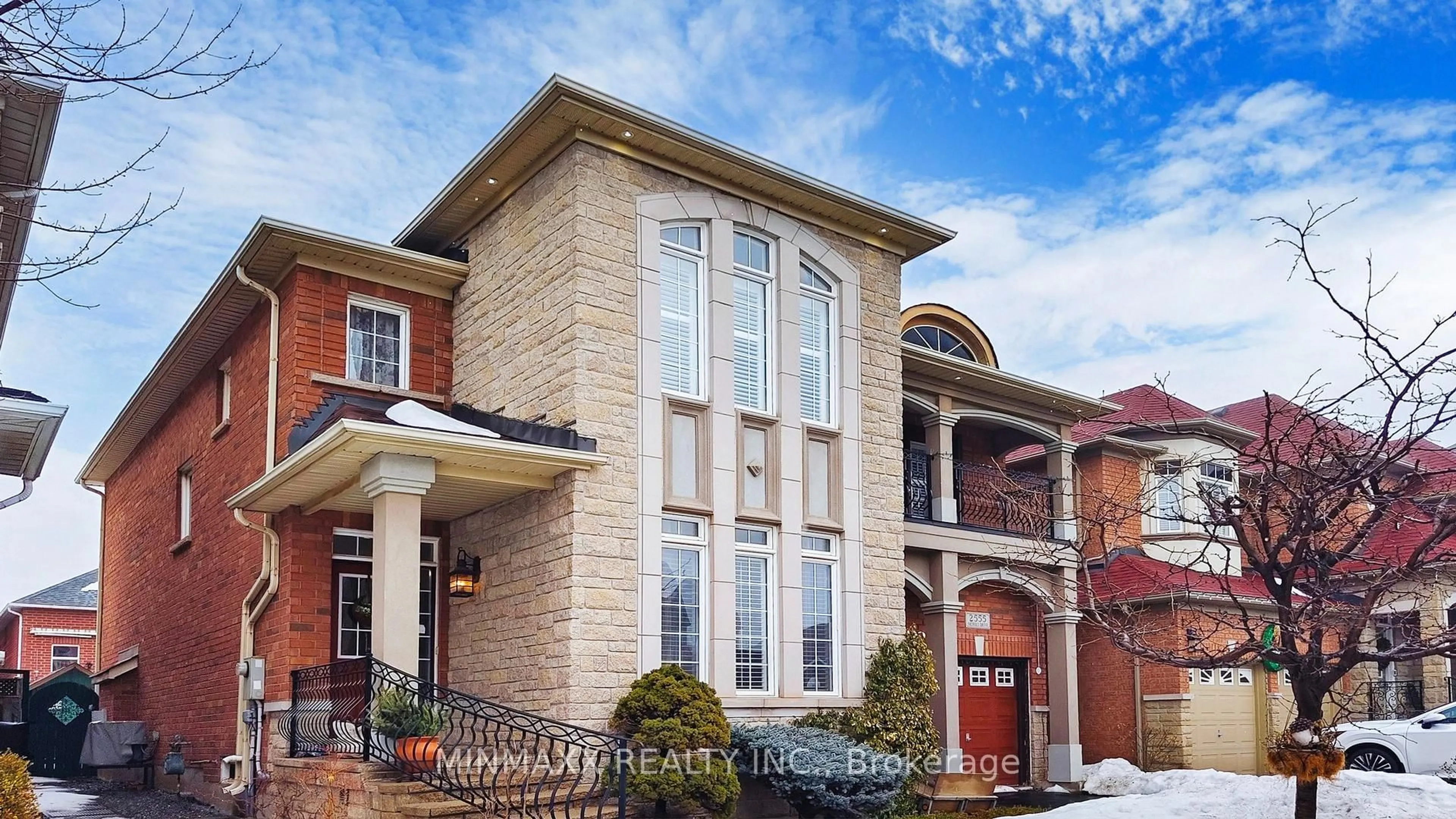 Home with brick exterior material, building for 2555 Nichols Dr, Oakville Ontario L6H 7L3