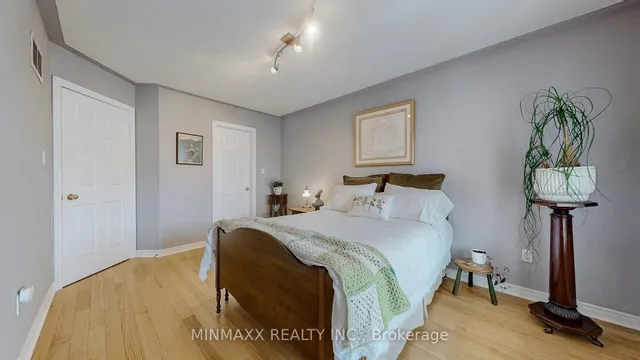 Additional property image - 2555 Nichols Dr
