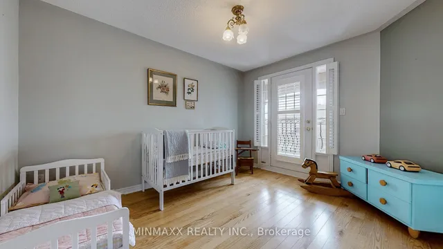 Additional property image - 2555 Nichols Dr