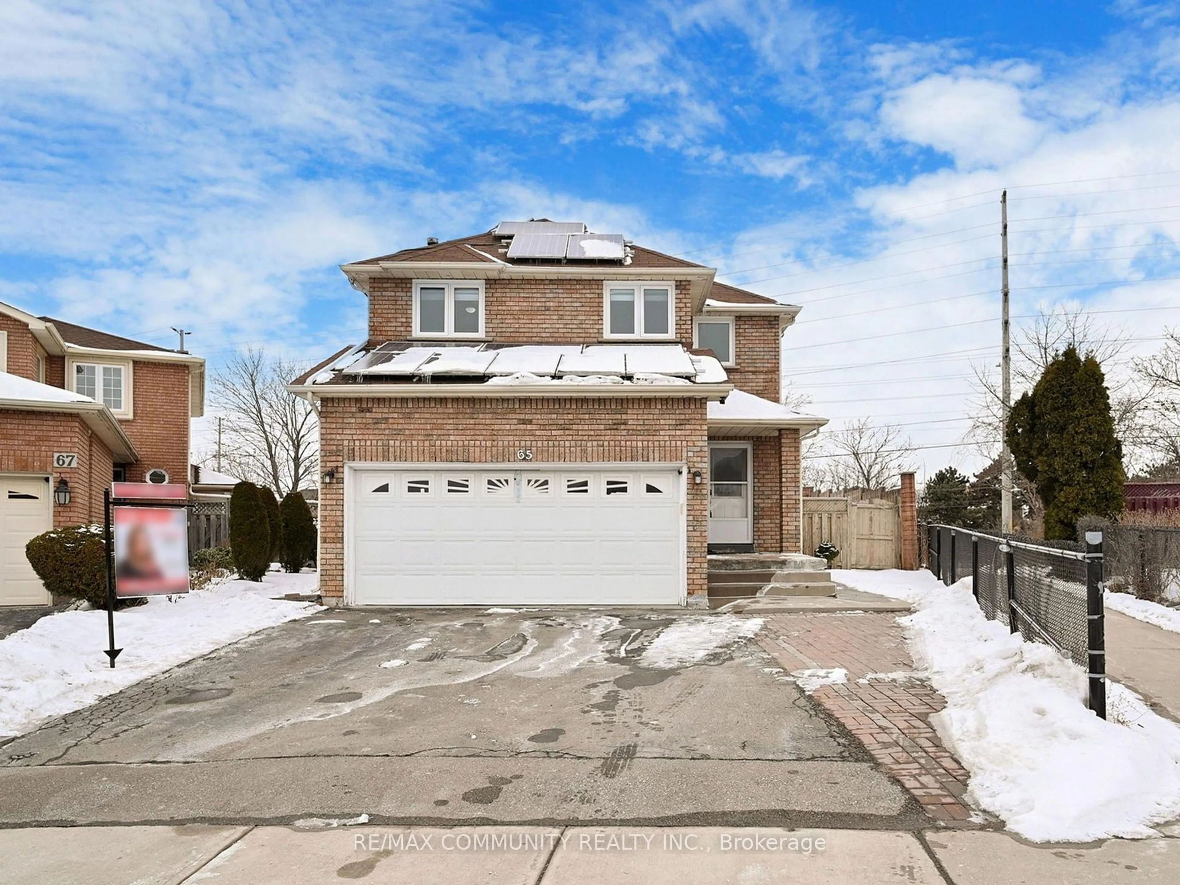 Home with brick exterior material, street for 65 Creditstone Rd, Brampton Ontario L6Y 4E9