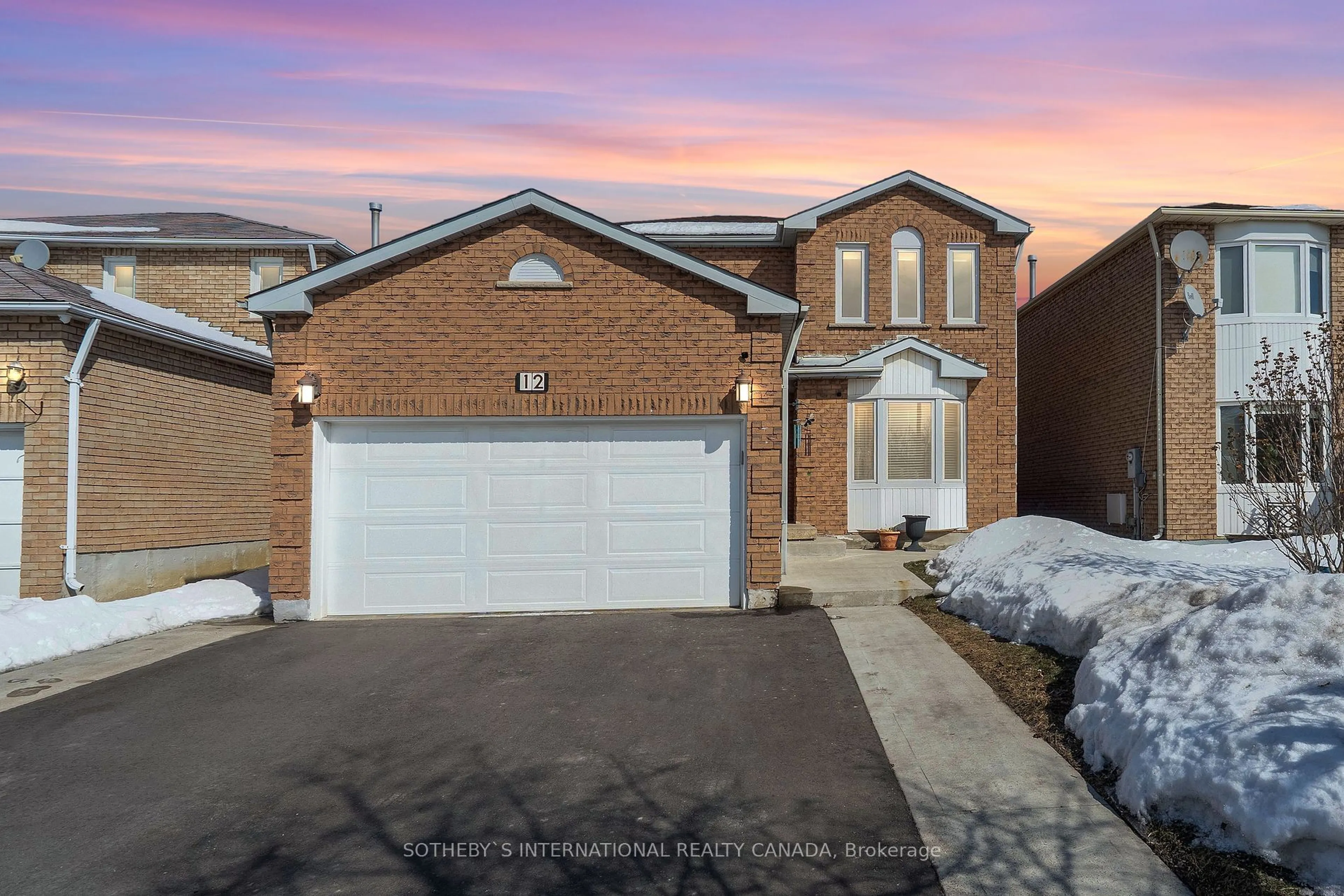 A pic from outside/outdoor area/front of a property/back of a property/a pic from drone, street for 12 Duggan Dr, Brampton Ontario L6Y 4K8