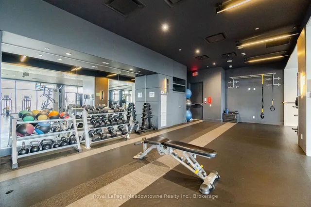 Additional property image - 33 Shore Breeze Dr Unit 3504