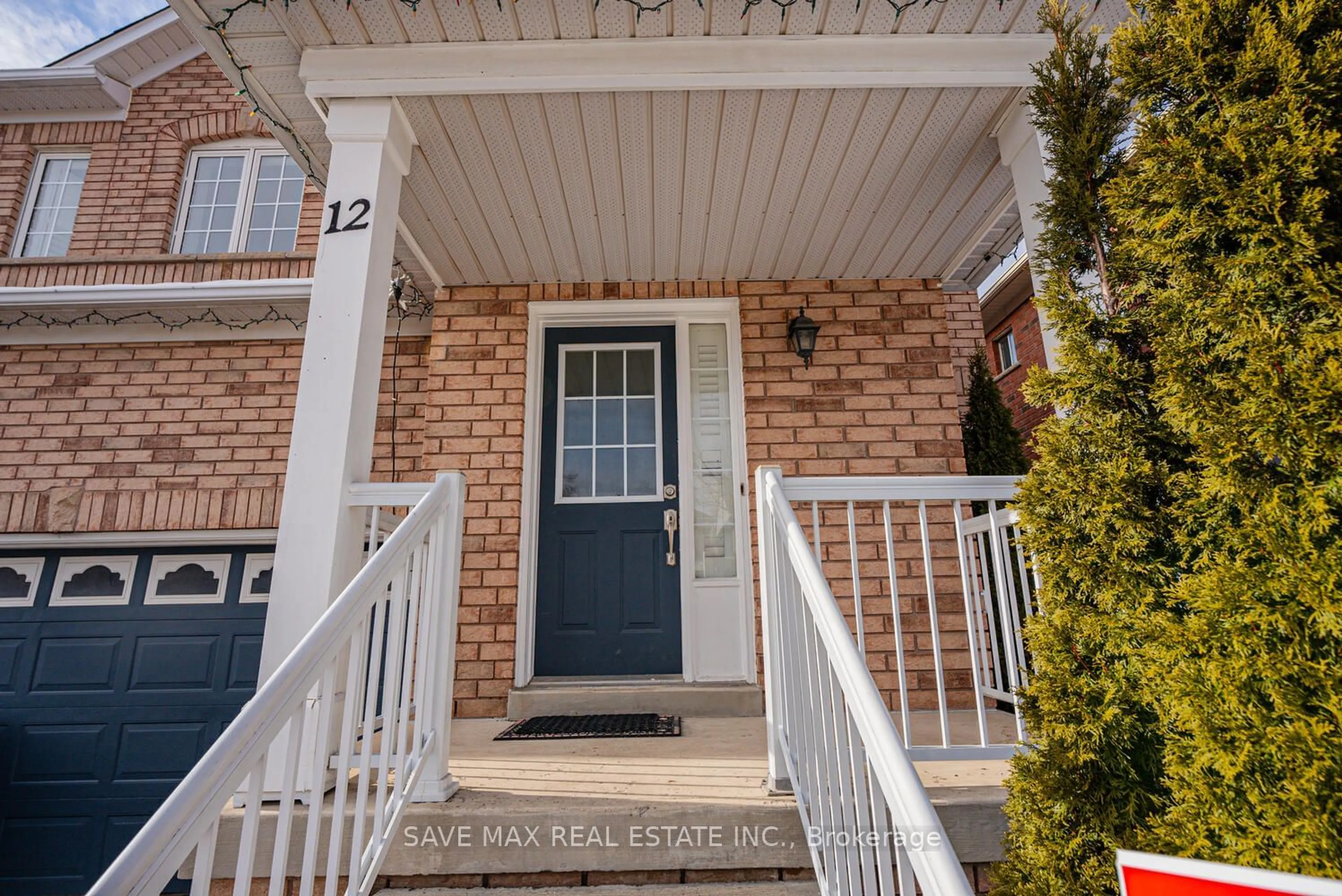 Indoor entryway for 12 Spencer Dr, Brampton Ontario L7A 2A4