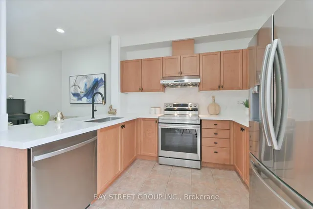 Additional property image - 929 Ledbury Cres