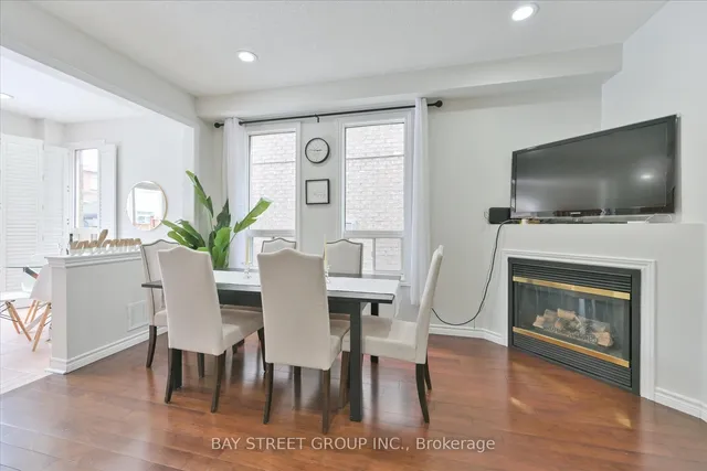 Additional property image - 929 Ledbury Cres