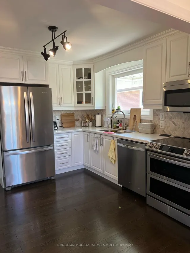 Additional property image - 28 Earlton Crt