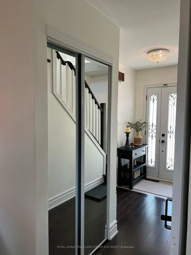 Additional property image - 28 Earlton Crt