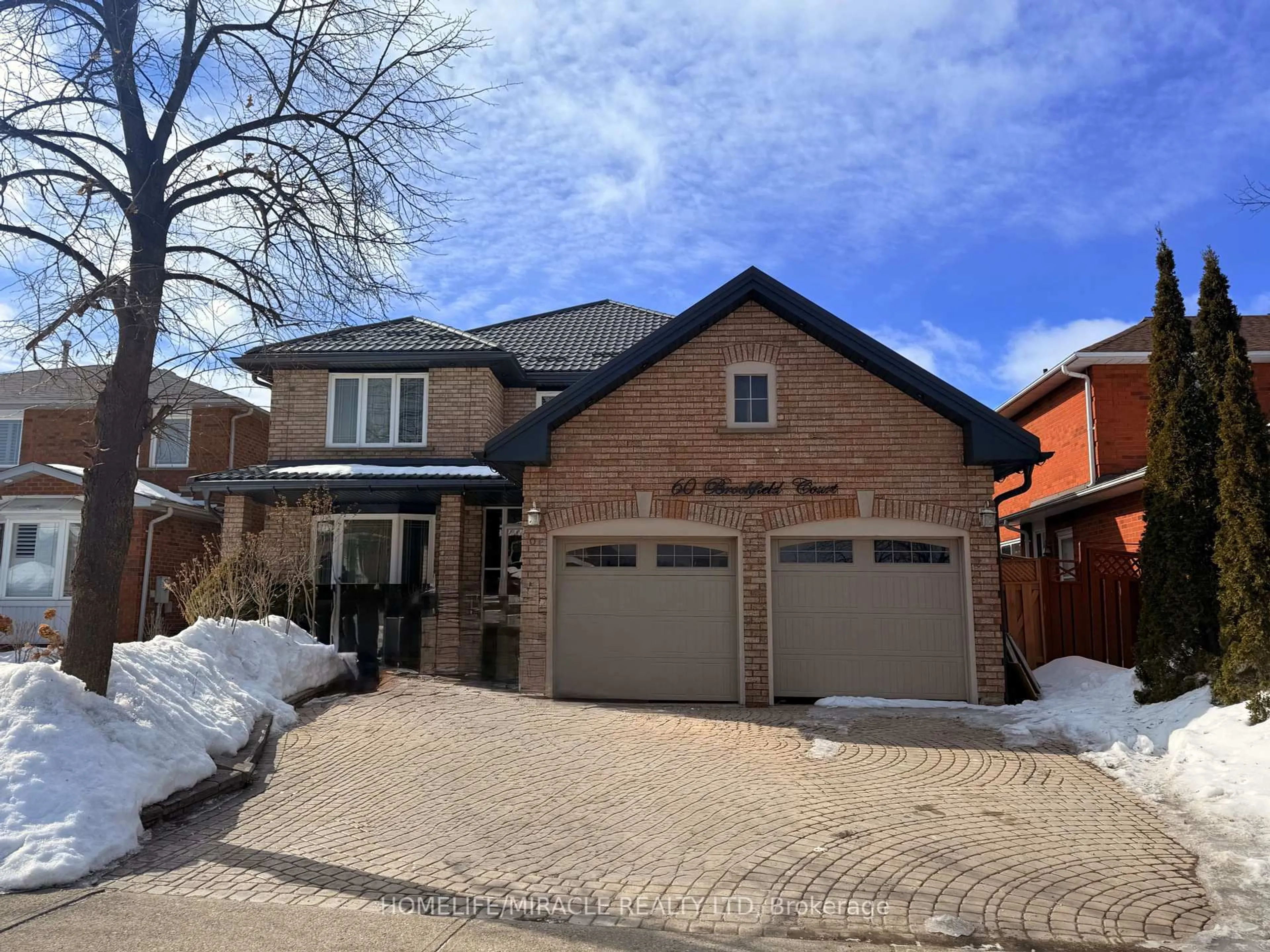 Home with brick exterior material, street for 60 Brookfield Crt, Brampton Ontario L6Y 4K4