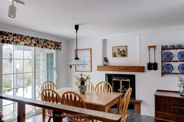 Additional property image - 847 FOREST GLEN Ave