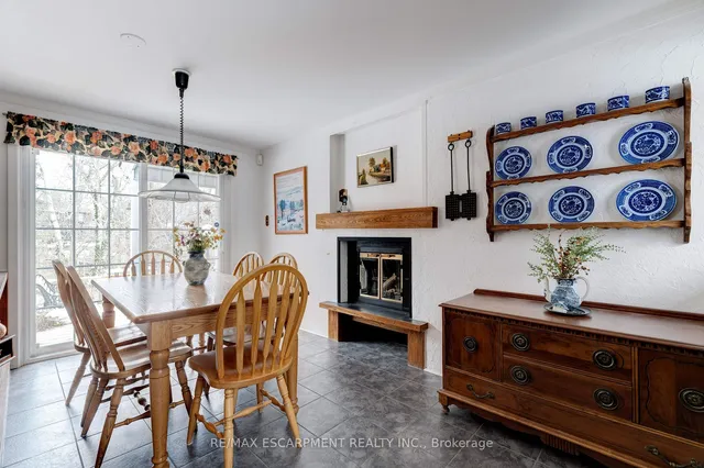 Additional property image - 847 FOREST GLEN Ave