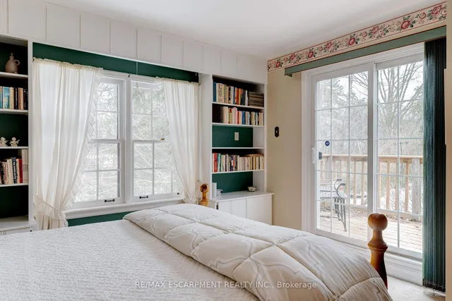 Additional property image - 847 FOREST GLEN Ave